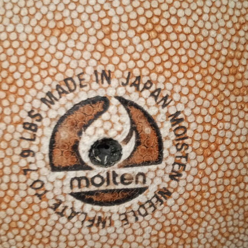 Molten SB-77 Vintage 1992 Basketball collectible used, made in Japan