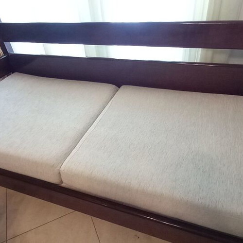Three-seater traditional sofa with amboura wood, like new, 2x0.87m