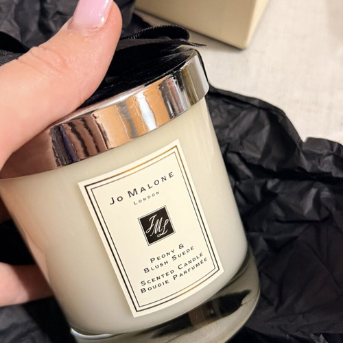 Jo Malone candle, excellent condition