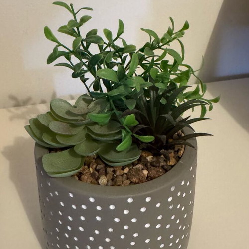 Decorative flowerpot