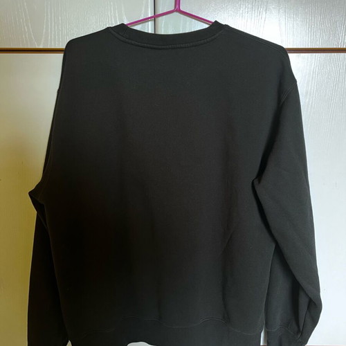 HUF Sweatshirt Size Large Black like new with embroidered logo