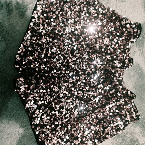 Girls' shorts with sequins like new, size 140-146, age 10-11