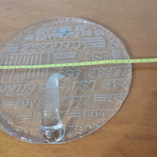 Cheese serving platter like new with ergonomic glass handle