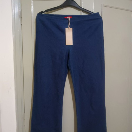 Cotton pants type jean medium size, new