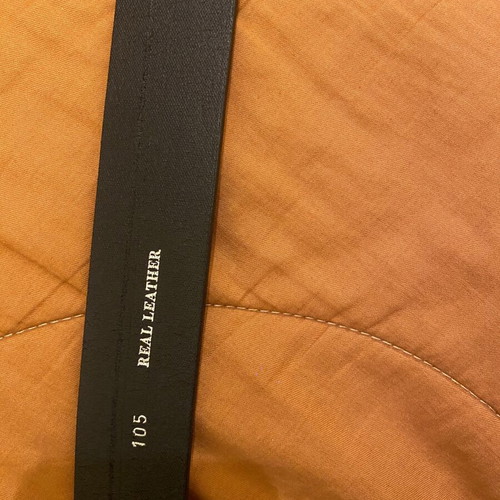Black belt with buckle 105cm like new