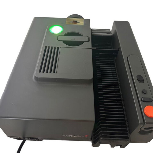 Reflecta Diamator AF 35mm slide projector with slide tray