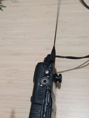 Φορητός ασύρματος Yaesu VX-7R μεταχειρισμένος, πλήρες πακέτο