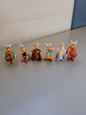 Magic Kinder Asterix figures used, set of 6, comics collection