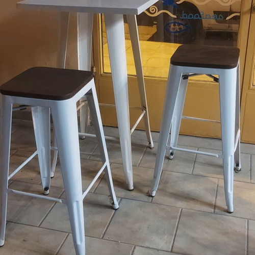 Set of 2 white stools with brown wooden top and 1 white stand used
