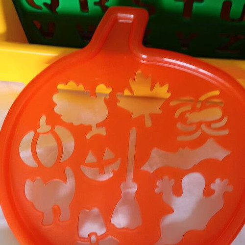 Little Tikes stencil set vintage like new with carrying case