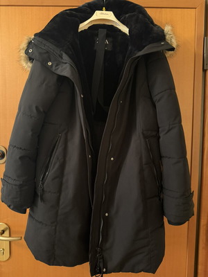 Zara black parka jacket XL, like new