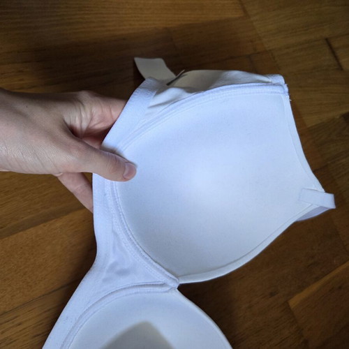Marks and Spencer White T-Shirt Bra 34DD Like New, Cotton