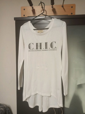 Lynne blouse white, like new, size M