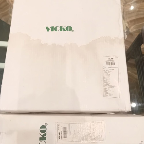 Vicko candle holder and vase set like new
