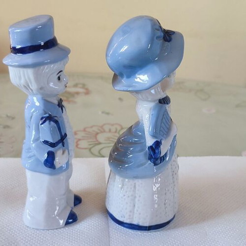 Vintage porcelain figurines Victorian couple