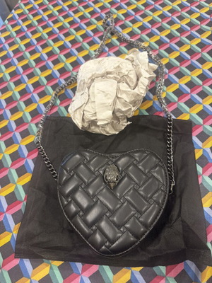 Kurt Geiger London Kensington shoulder bag, black quilted