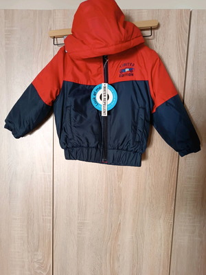 Water-repellent lightweight jacket for boy like new, size 2 years