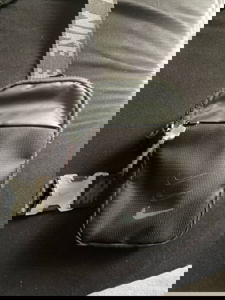 Nike Τσαντάκι μικρό