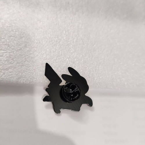Pokemon Pin Samurai Pikachu new brooch