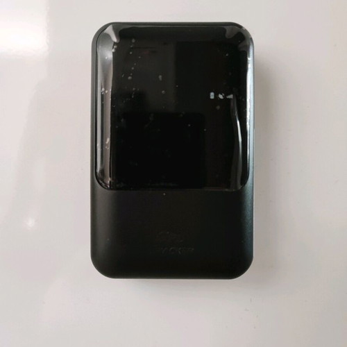 Gps tracker new with real-time location display and strong magnet