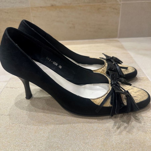 Prada pumps used, suede and leather, size 38