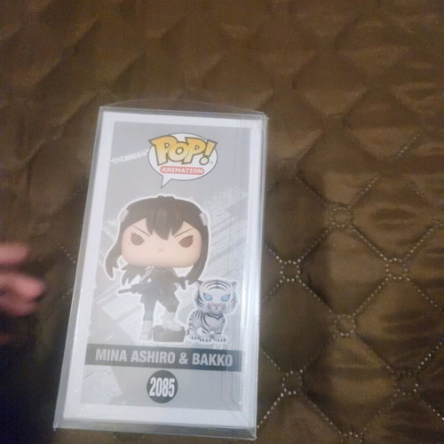 Funko POP Kaiju No.8 Vinyl Figure Mina Ashiro & Bakko Special Edition new