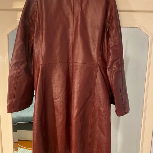 Vintage leather coat used, dark burgundy, size 46