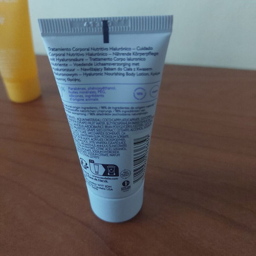 Caudalie Paris shower gel and body lotion closed like new