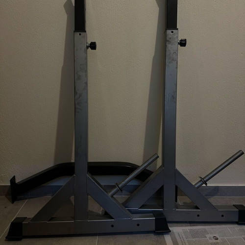 X Fit Squat Rack like new with safety and weight holders