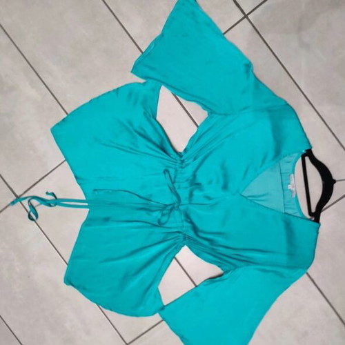 Maki Philosophy turquoise satin top kimono size S, new