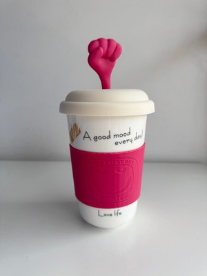 Reusable porcelain coffee cup with lid and rubber sleeve new