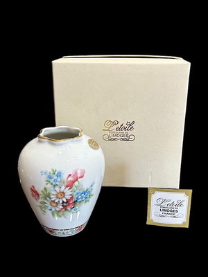 Limoges porcelain vase new with wildflower bouquet and gold trim