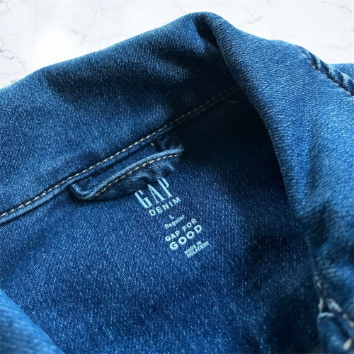GAP Denim Regular denim jacket size L like new, blue