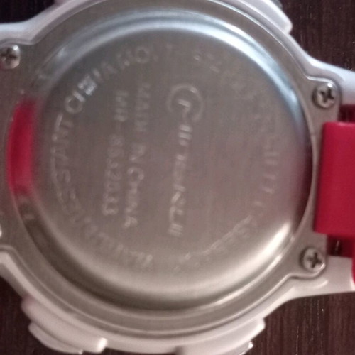 Children's watch like new, red, unused