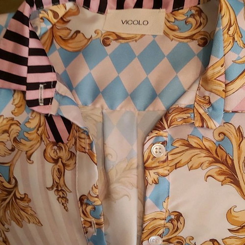 Vicolo women's printed dress medium like new