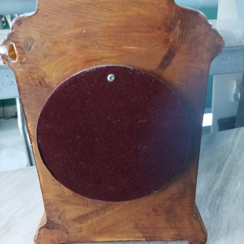 Vintage battery clock functional