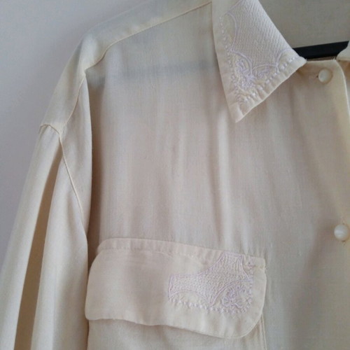 United Colors of Benetton beige shirt like new, size S