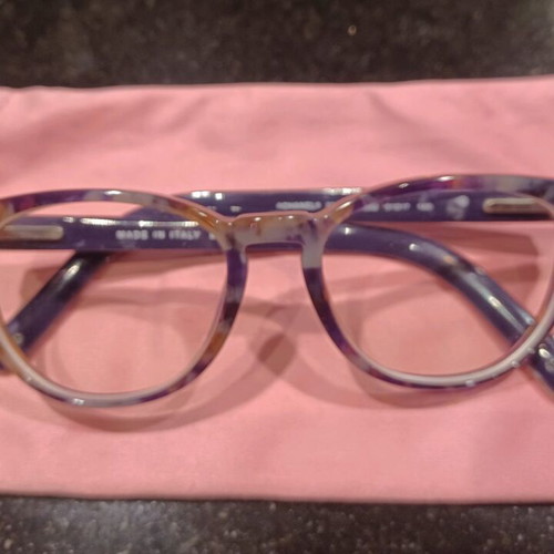 Chanel eyeglass frame new, tortoise imitation design