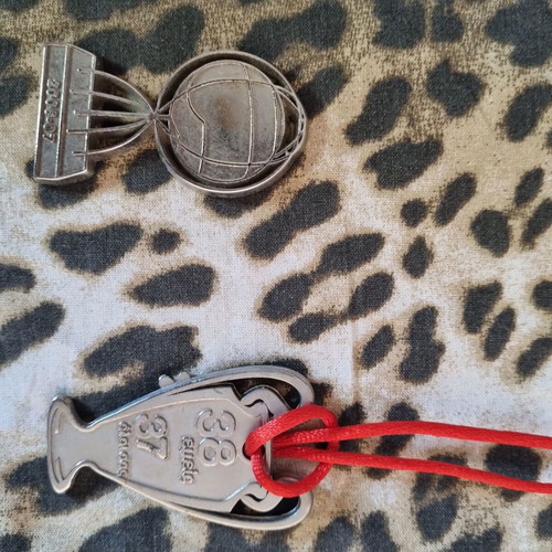 Olympiacos memorabilia like new, package with watch and accessories