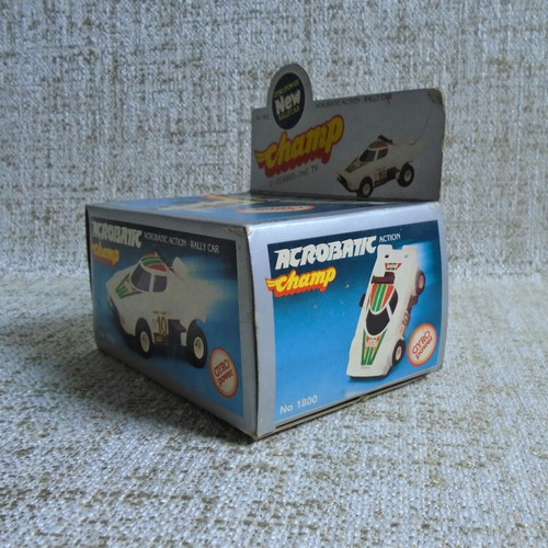 Champ Acrobatic Kibi Vasileiadis new with box