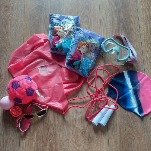 Sports equipment set used