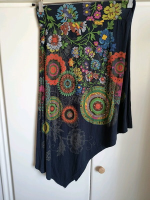 Φούστα Desigual