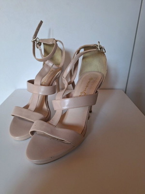 Stefania women's leather shoes used, size 40, 10cm heel
