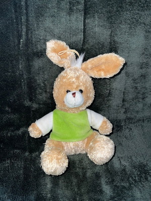 Plush bunny toy used, very good condition
