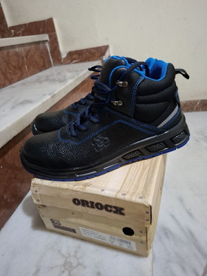 S3 Safety Shoes new, size 44, 29cm insole