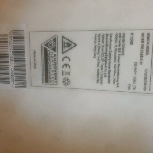 Carrier Air-Condition 24000 BTU like new