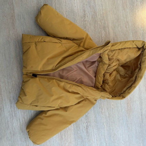 Puffer baby jacket mustard color with hood, like new, 18-24 months