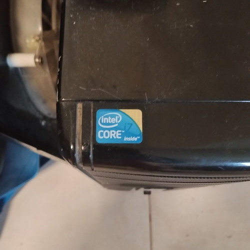 Desktop i7 2 TB HDD like new, smooth performance