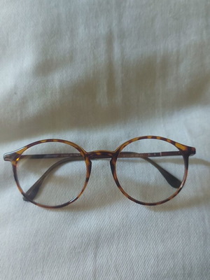 Vintage Round Tortoiseshell Eyeglass Frame like new, Italian