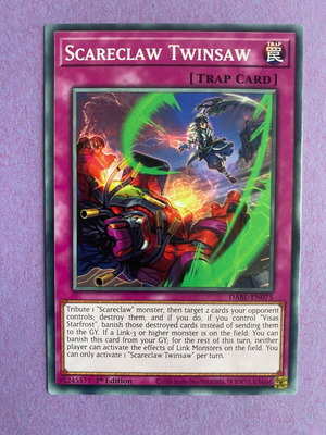 Scareclaw Twinsaw Yu-Gi-Oh Card like new